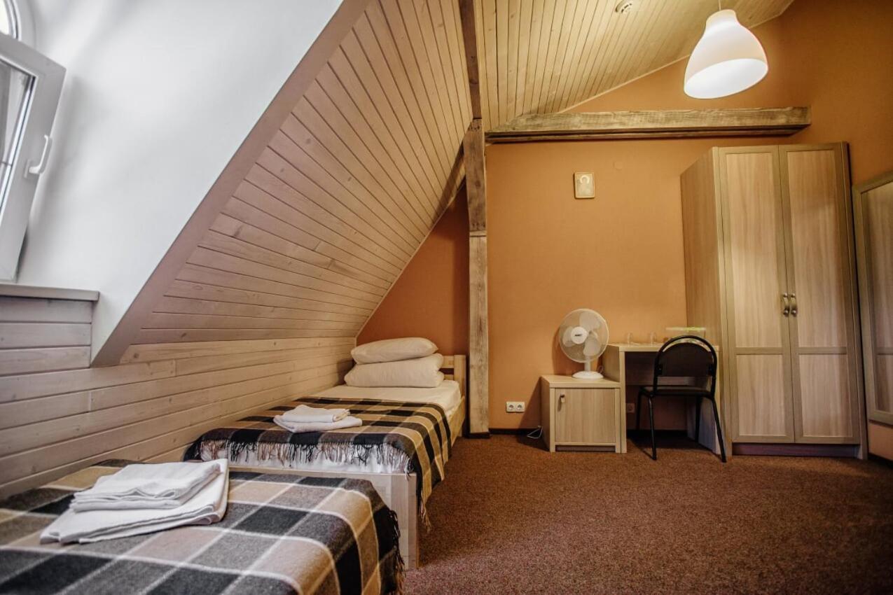 Guest House "Arkhistratyg" Leopoli Esterno foto