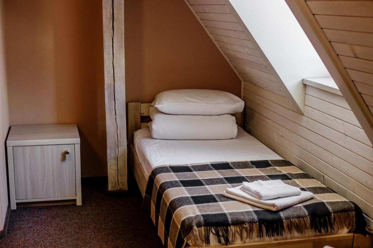 Guest House "Arkhistratyg" Leopoli Esterno foto