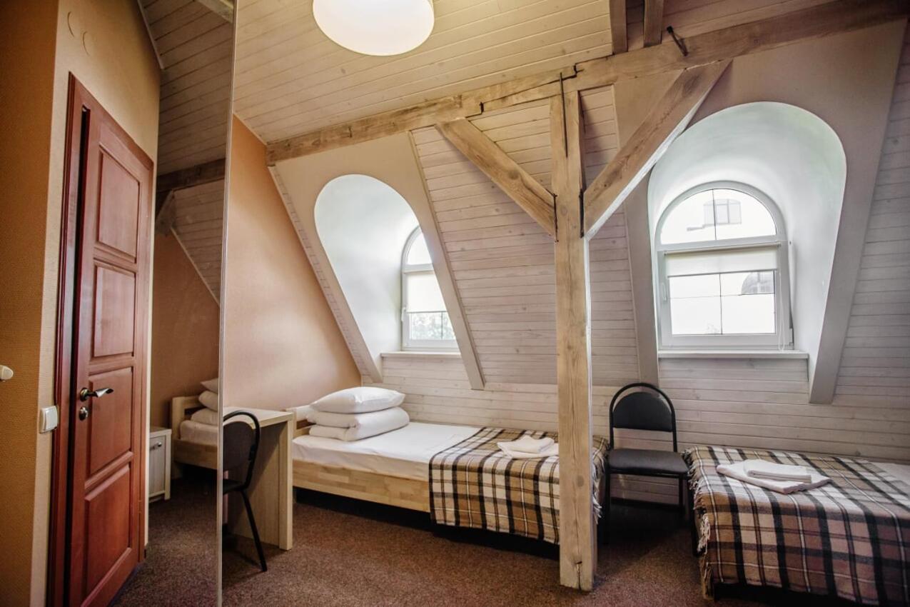 Guest House "Arkhistratyg" Leopoli Esterno foto