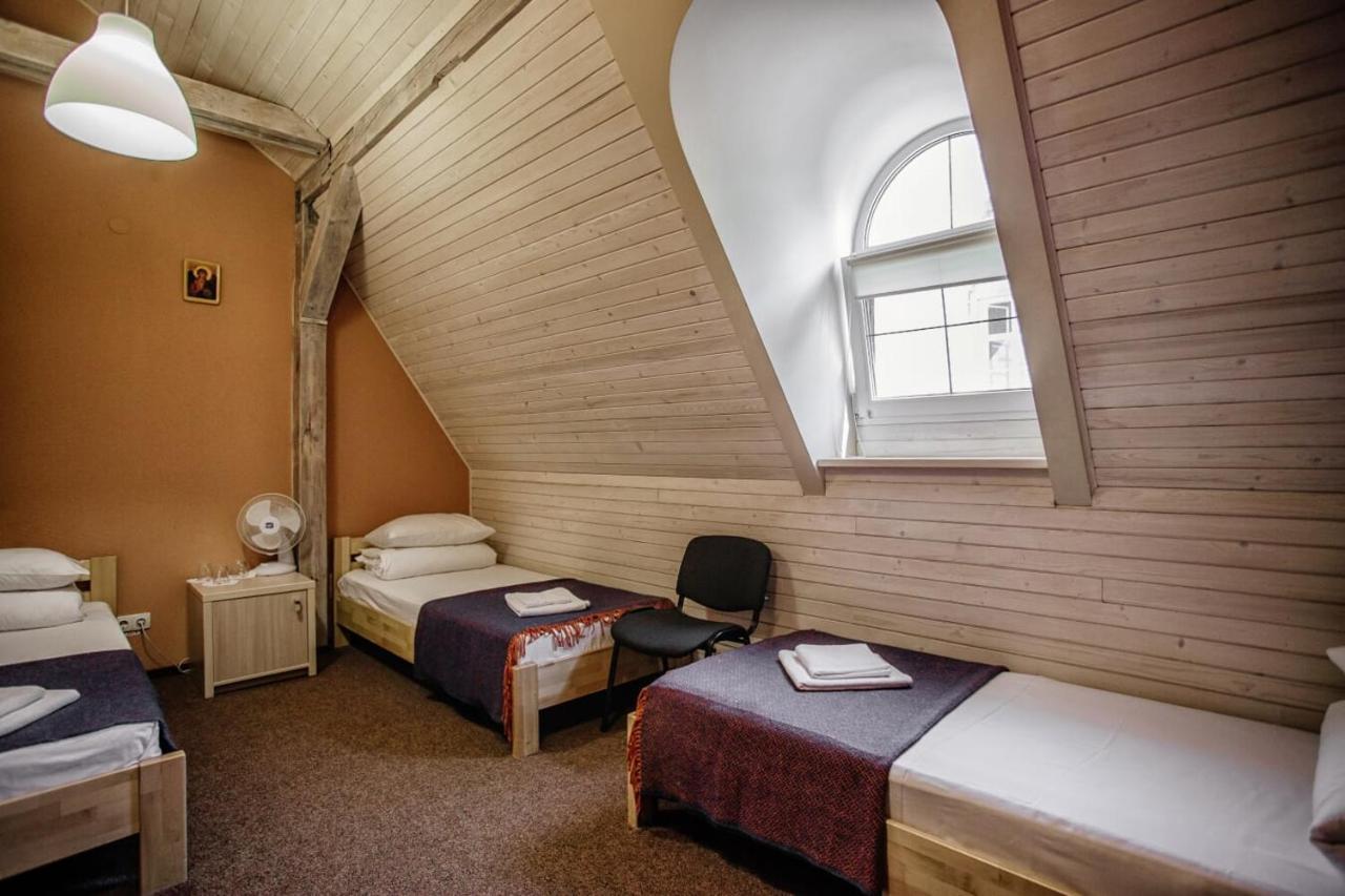 Guest House "Arkhistratyg" Leopoli Esterno foto